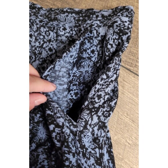 Gimmicks BKE Blue Ombre Button Tie Skirt Size S - Picture 5 of 7